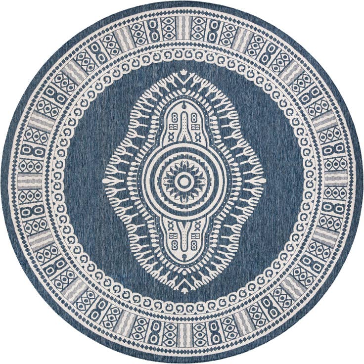 Detail image of 12' x 12' Easy-Clean Traditional Indoor / Outdoor Round Rug