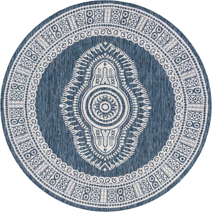 Detail image of 7' 10 x 7' 10 Easy-Clean Traditional Indoor / Outdoor Round Rug
