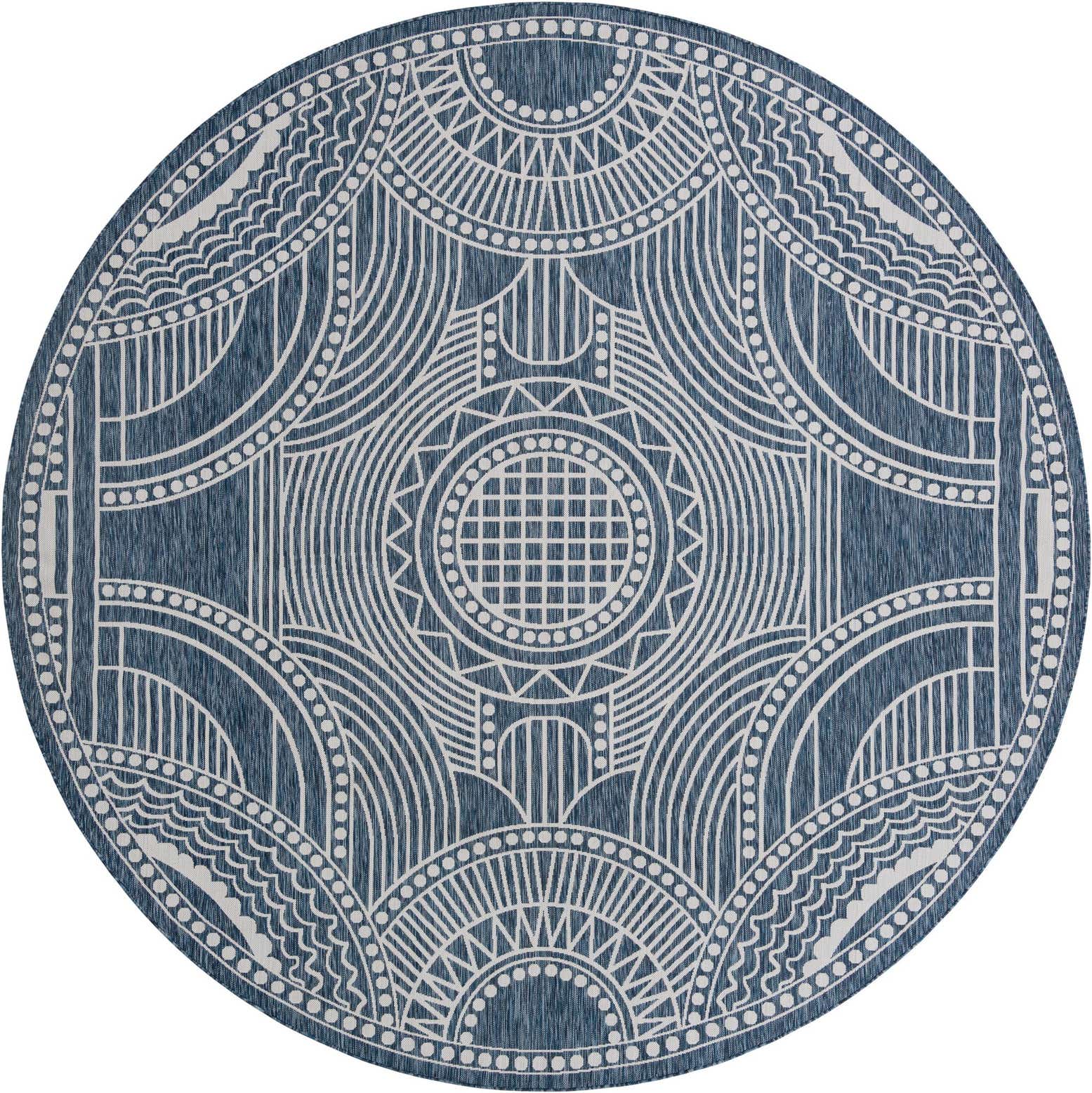 12' x 12' Easy-Clean Traditional Indoor / Outdoor Round Rug