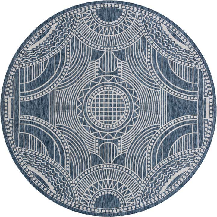 12' x 12' Easy-Clean Traditional Indoor / Outdoor Round Rug