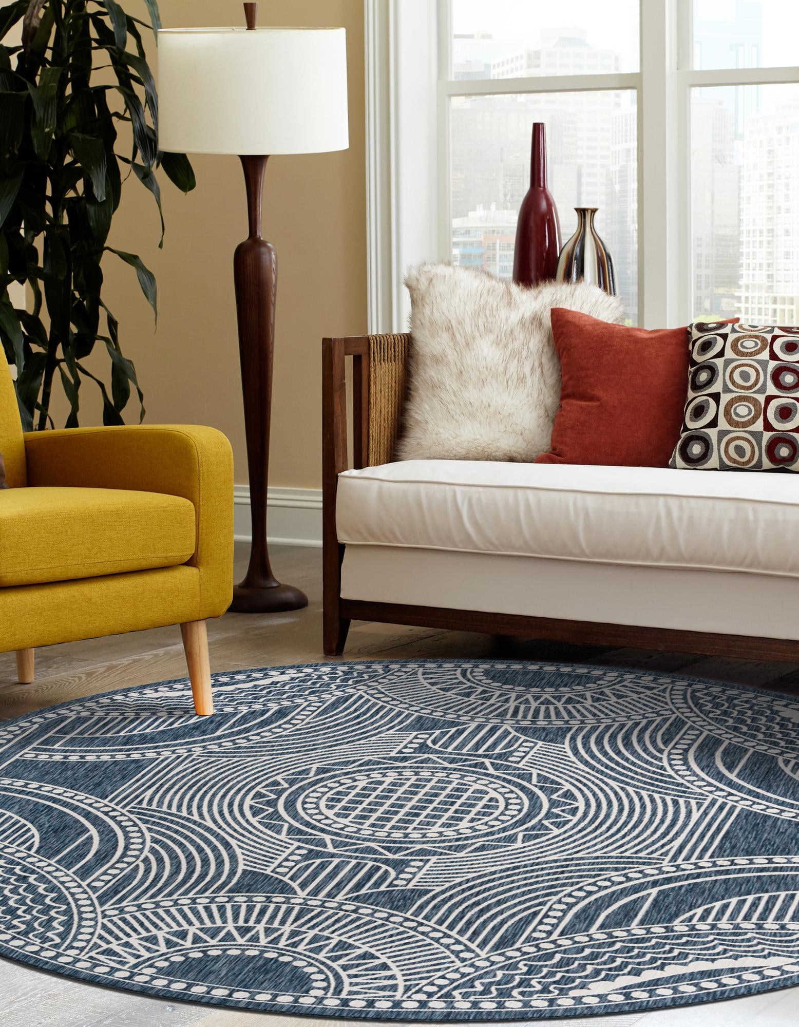 3' x 3' Easy-Clean Traditional Indoor / Outdoor Round Rug