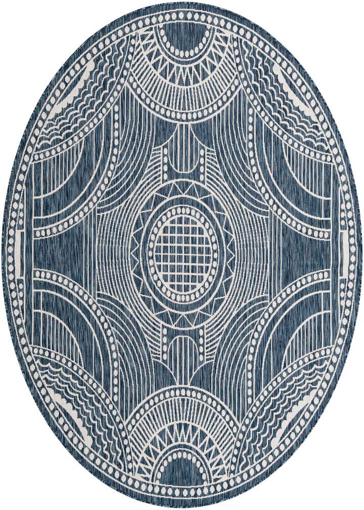7' 10 x 7' 10 Easy-Clean Traditional Indoor / Outdoor Round Rug