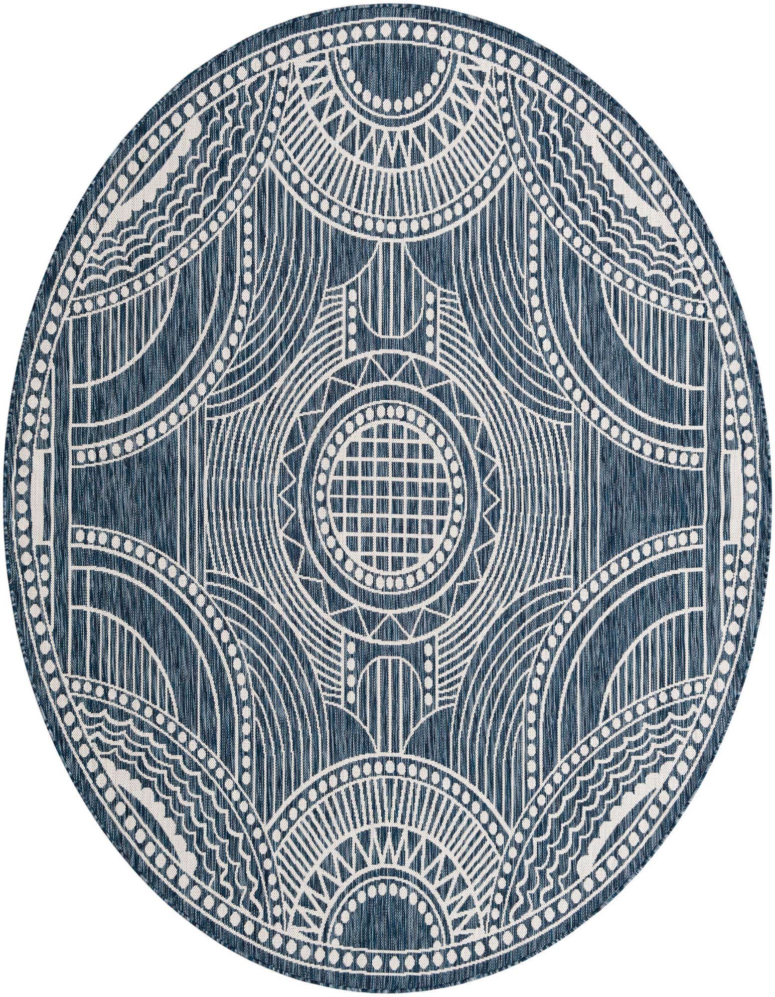 7' 10 x 7' 10 Easy-Clean Traditional Indoor / Outdoor Round Rug