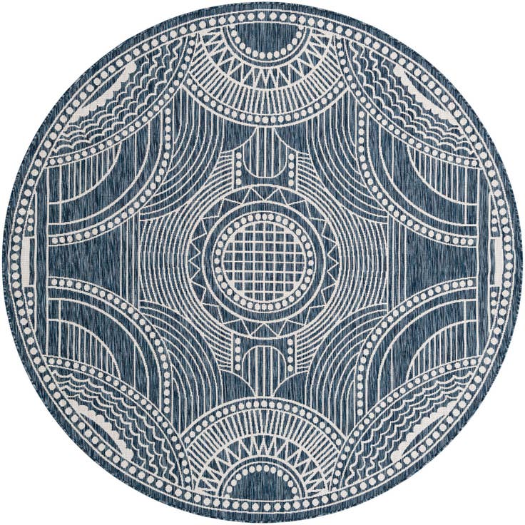 Detail image of 7' 10 x 7' 10 Easy-Clean Traditional Indoor / Outdoor Round Rug