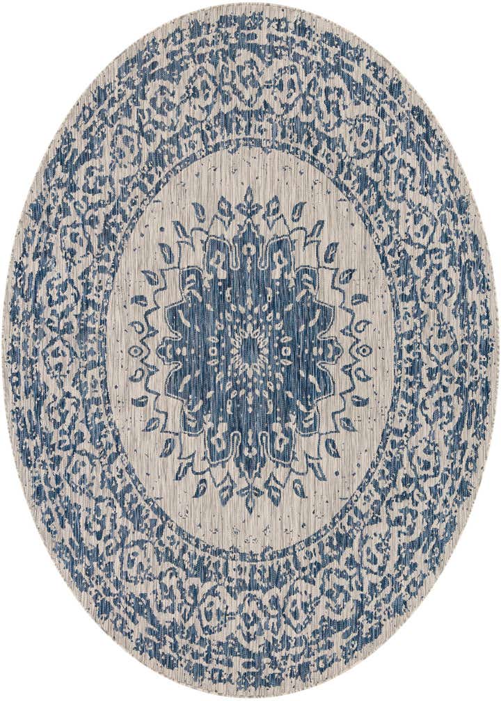 7' 10 x 7' 10 Easy-Clean Traditional Indoor / Outdoor Round Rug