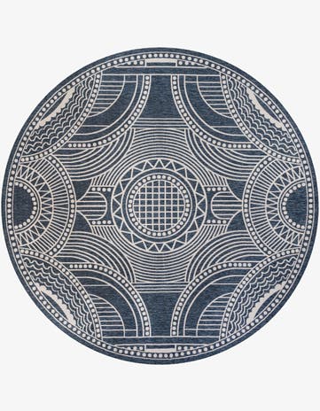 13' x 13' Easy-Clean Traditional Indoor / Outdoor Round Rug