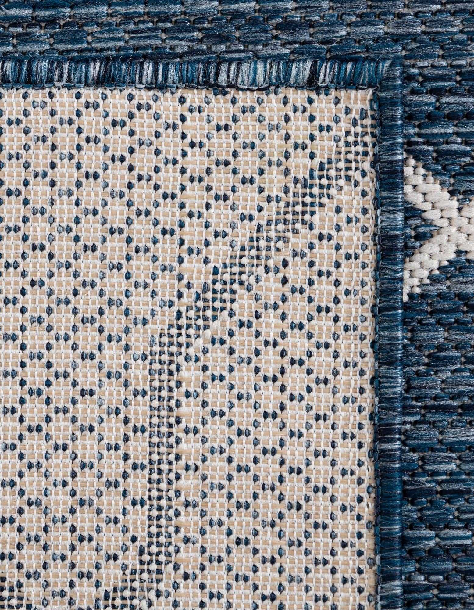 4' x 4' Easy-Clean Trellis Indoor / Outdoor Round Rug