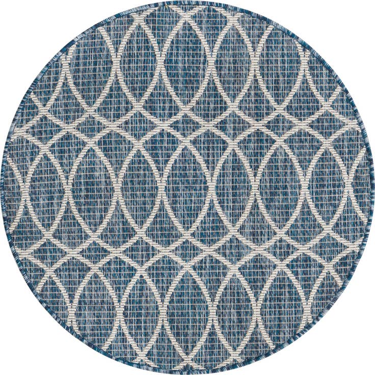 Detail image of 3' x 3' Easy-Clean Trellis Indoor / Outdoor Round Rug