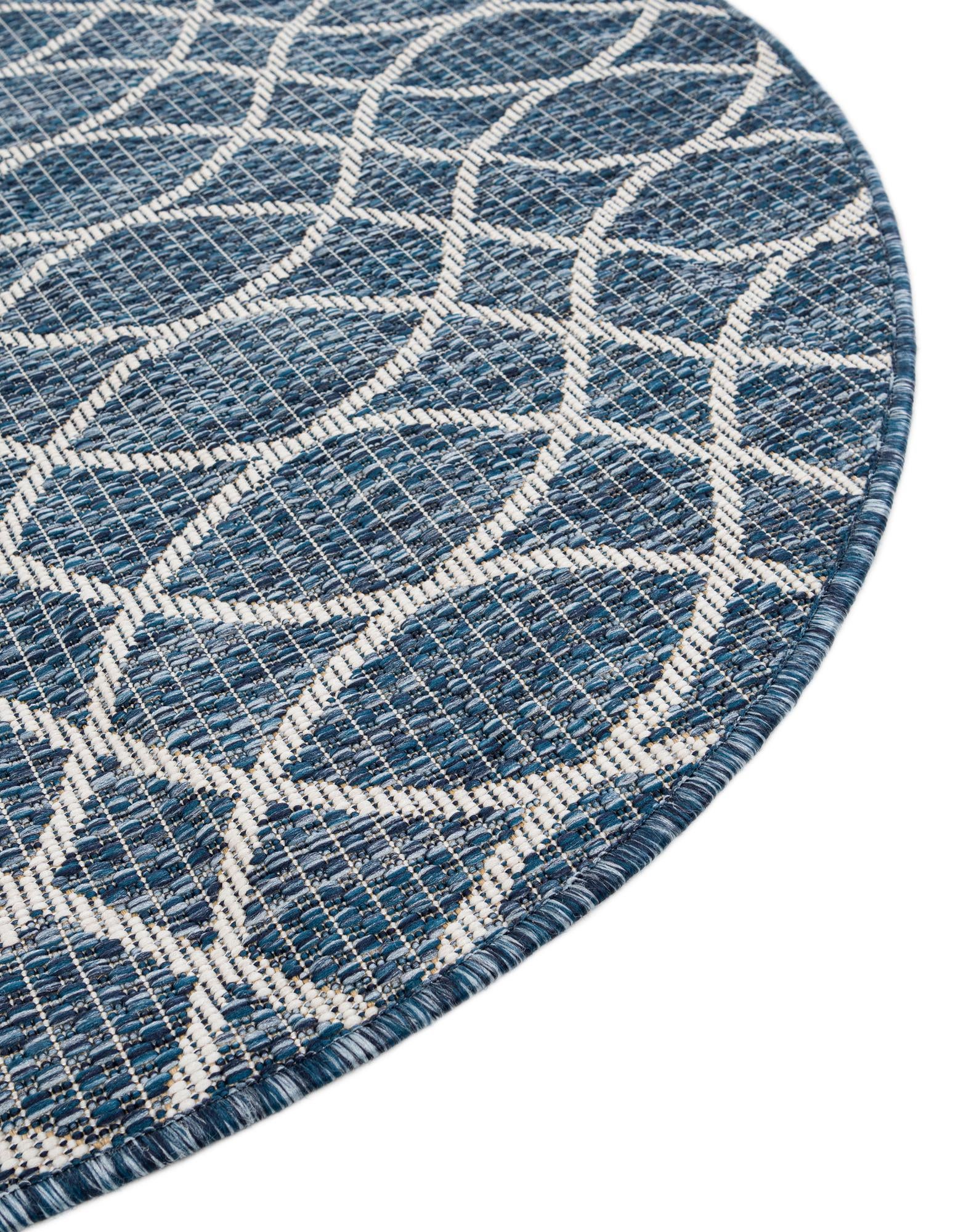 10' x 10' Easy-Clean Trellis Indoor / Outdoor Round Rug
