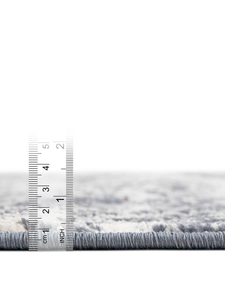 Detail image of 7' x 7' Oxford Round Rug