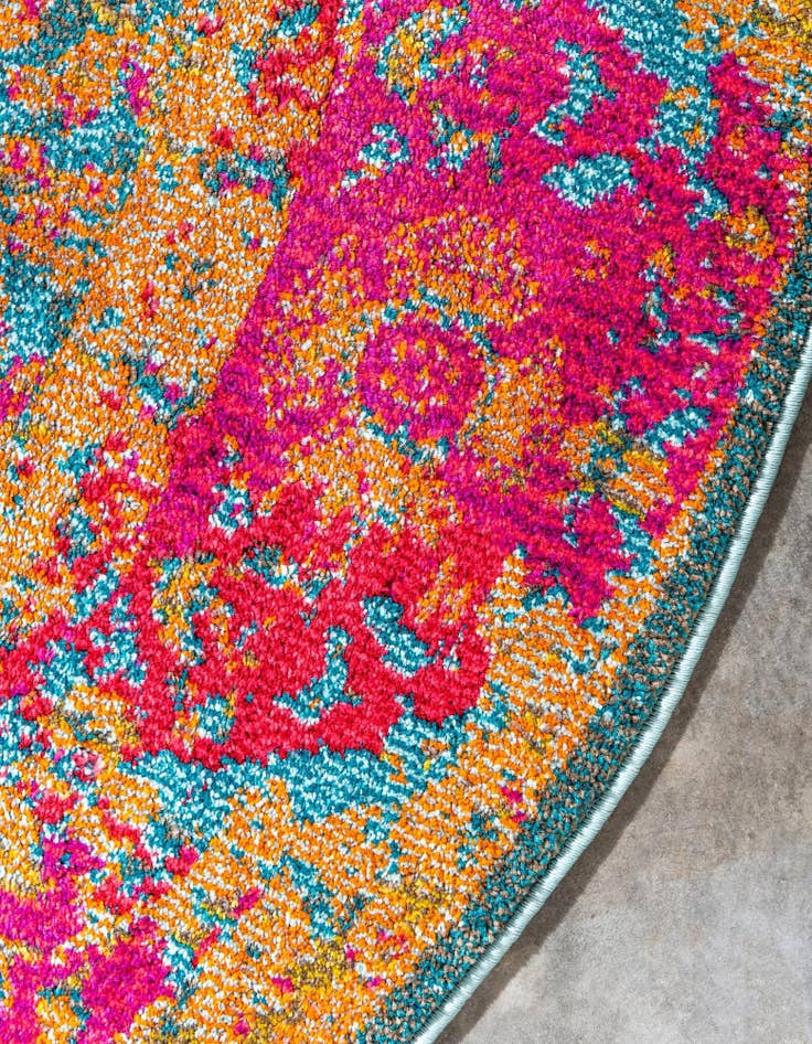 Detail image of 8' x 8'  Washable Palazzo Round Rug