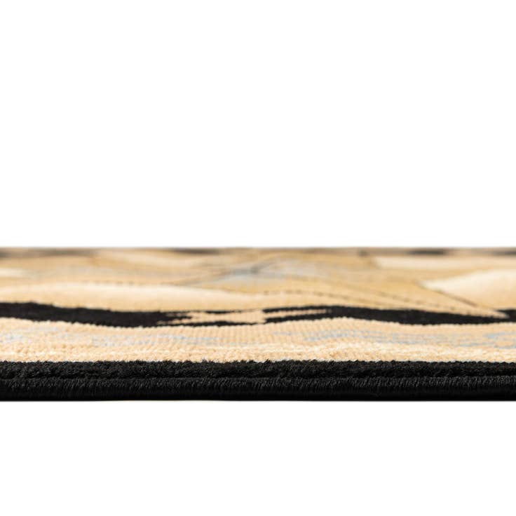 Detail image of 7' 10 x 7' 10 Pioneer Round Rug