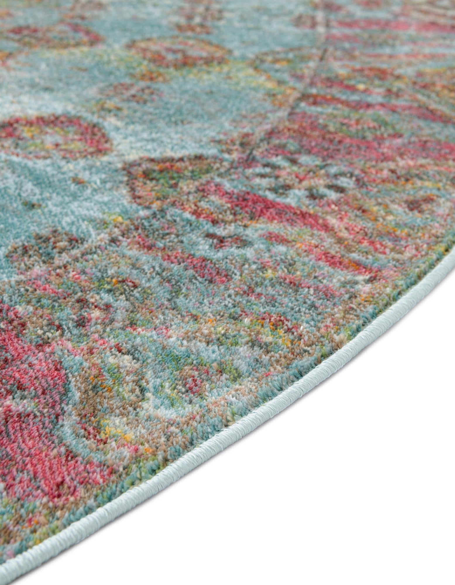 5' 5 x 5' 5 Santiago Round Rug