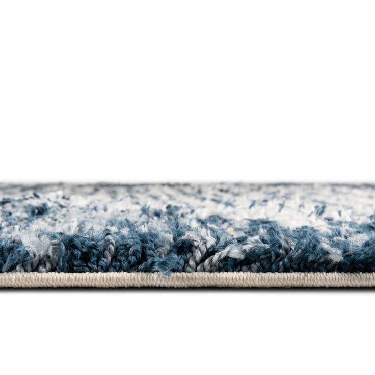 Detail image of 8' x 8' Serenity Shag Round Rug