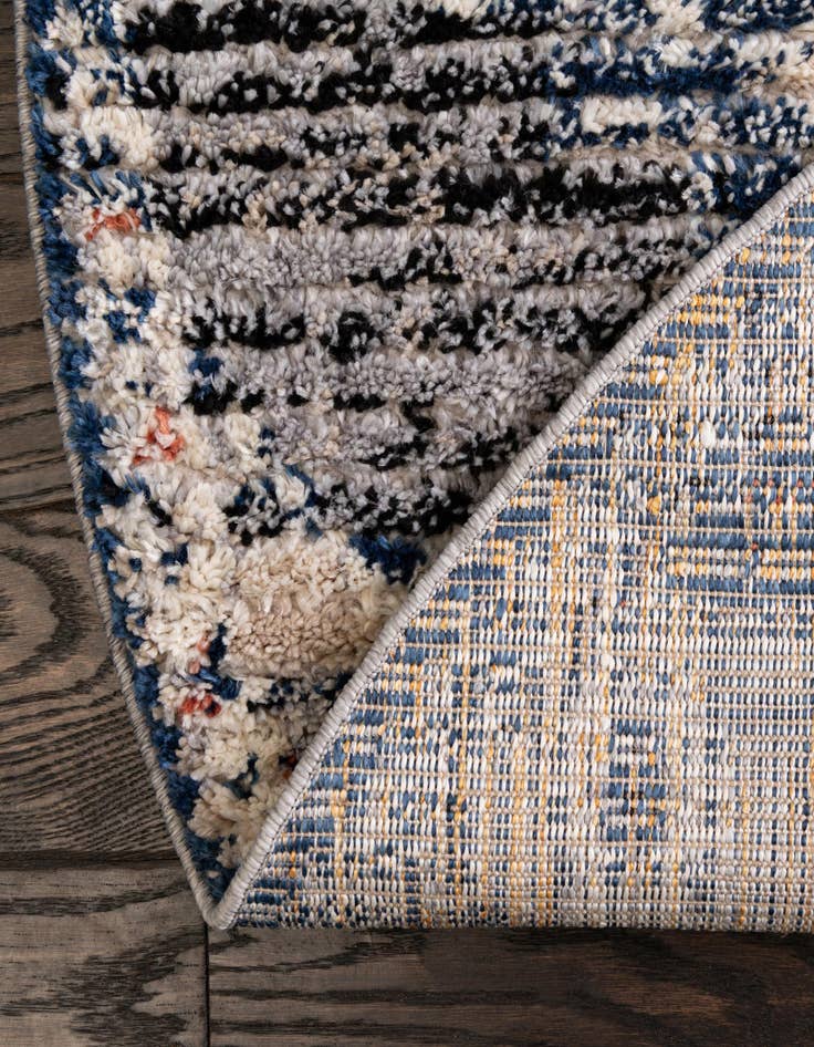 Detail image of 7' x 7' Tucson Round Rug