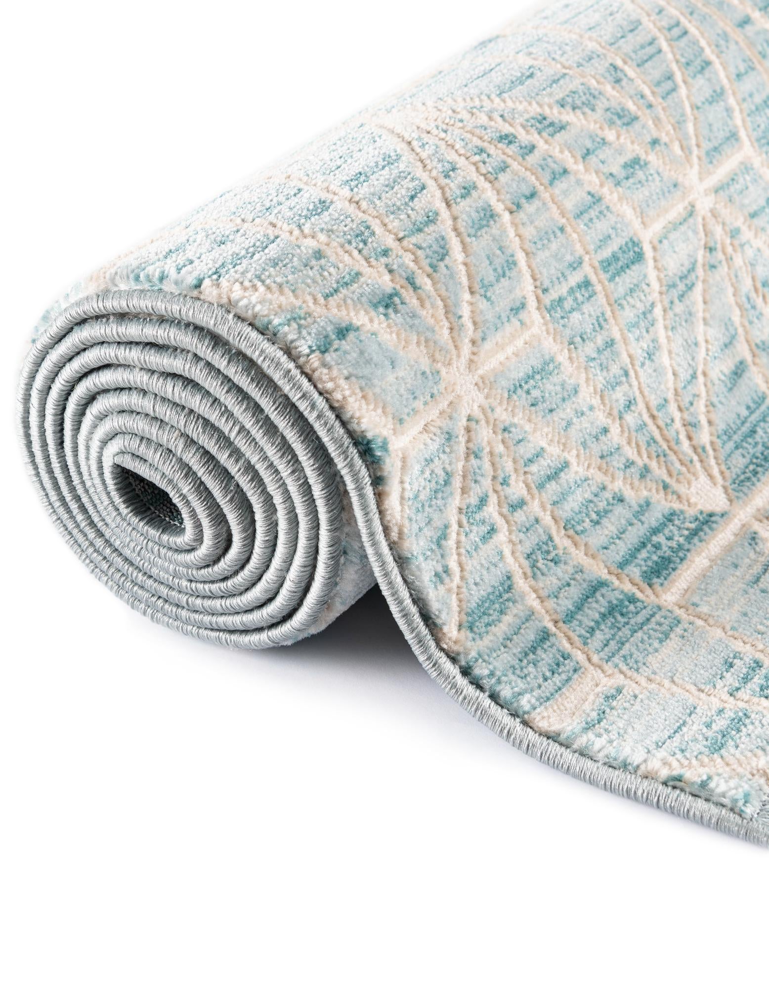 3' 3 x 3' 3 Uptown Fifth Avenue Round Rug
