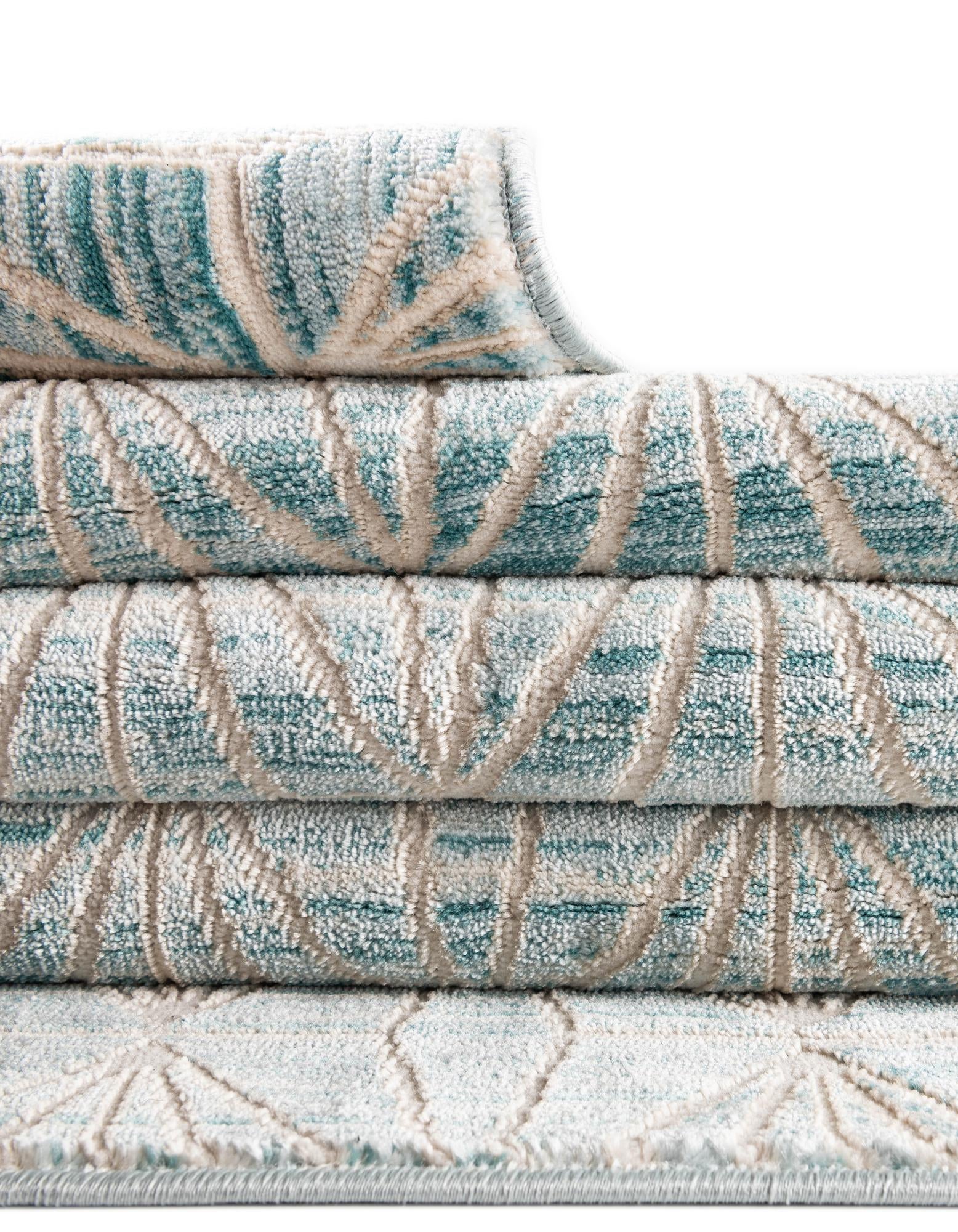 3' 3 x 3' 3 Uptown Fifth Avenue Round Rug
