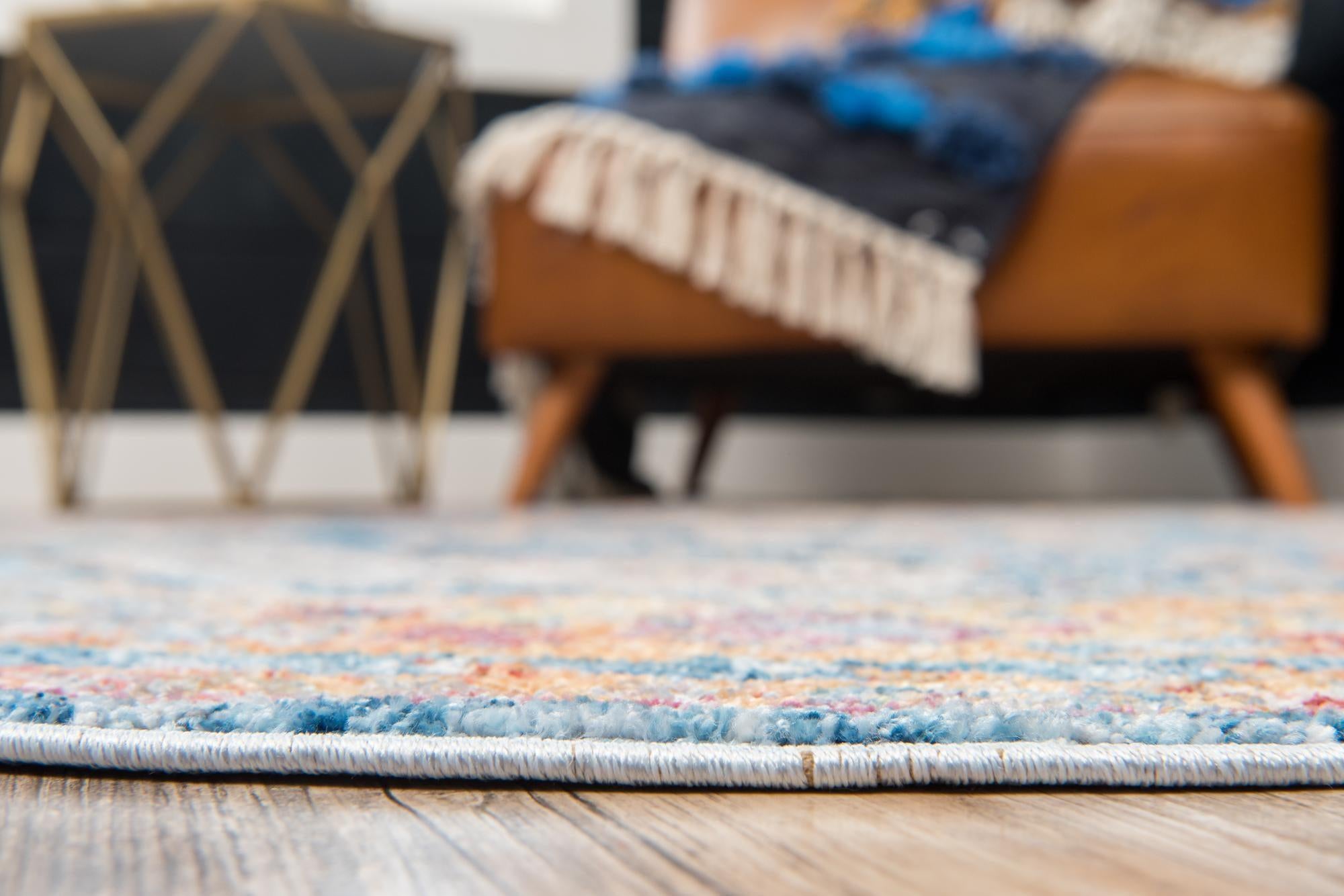 3' 3 x 3' 3 Vega Round Rug