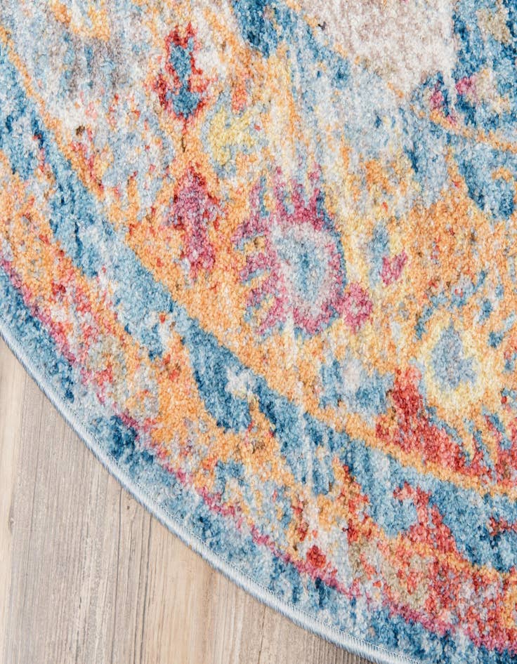 Detail image of 5' x 5' Vega Round Rug