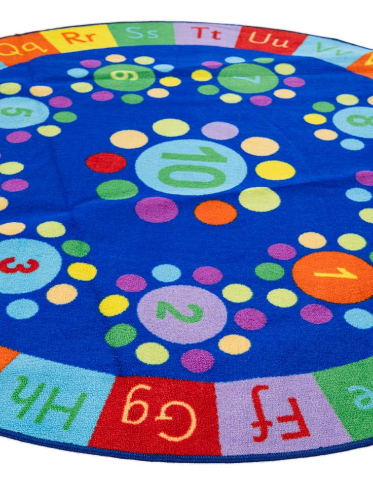Detail image of 5' x 5' Zoey Round Rug