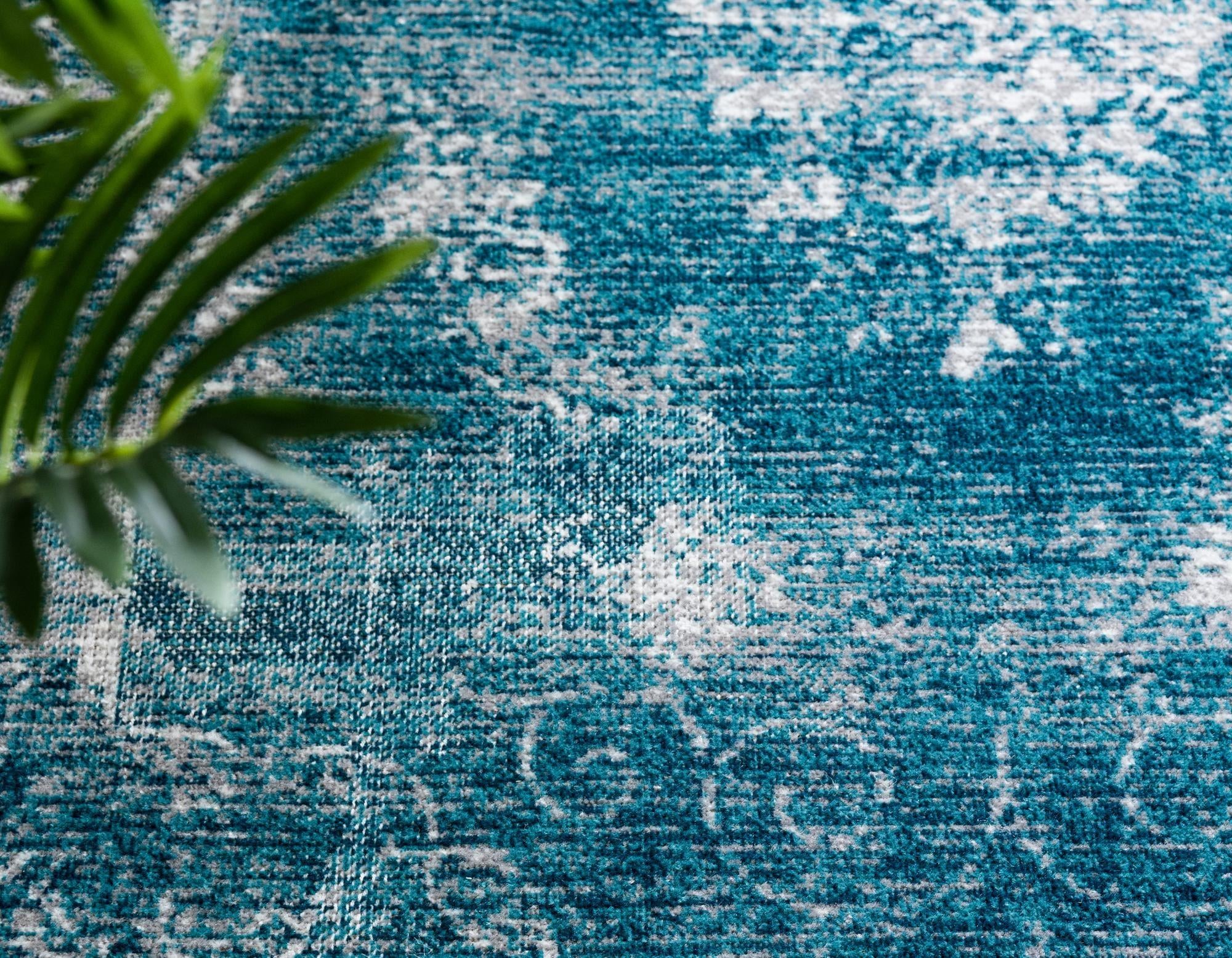 2' x 6' Aarhus Runner Rug
