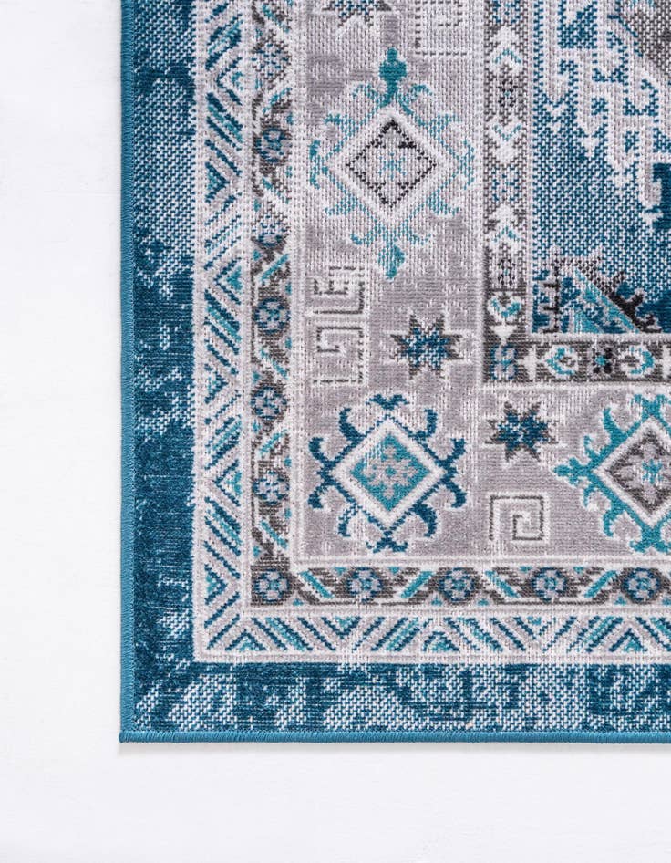 Detail image of 2' x 6' Aarhus Runner Rug