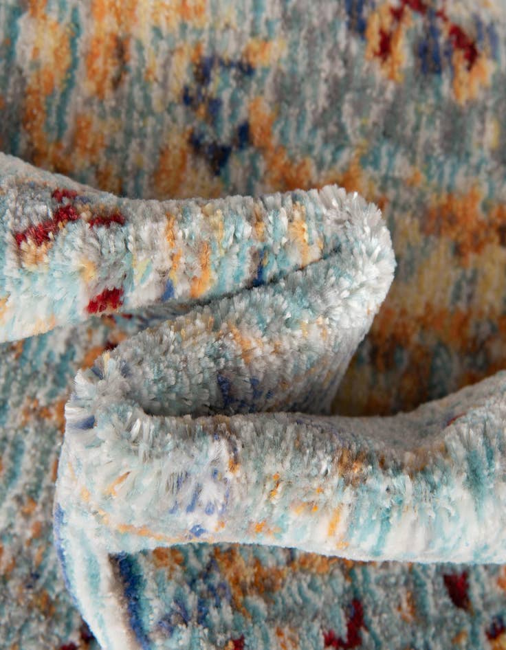 Detail image of 4' x 16' 7 Alexis Runner Rug