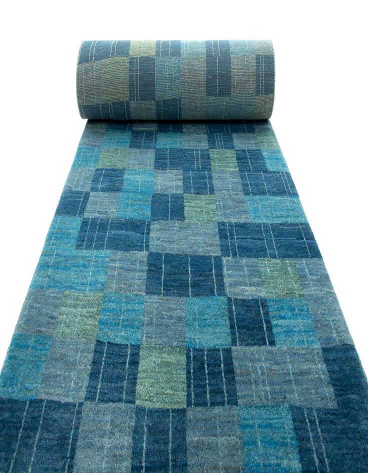 Detail image of 3' x 10' 8 Amaleh Wool Runner Rug