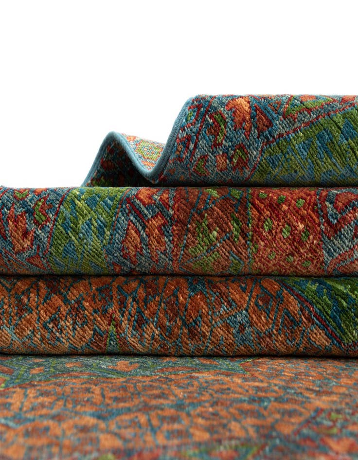 Detail image of 2' 8 x 9' 10 Amina Wool Runner Rug