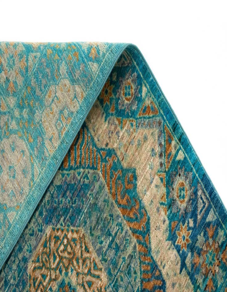 Detail image of 2' 7 x 9' 9 Amina Wool Runner Rug