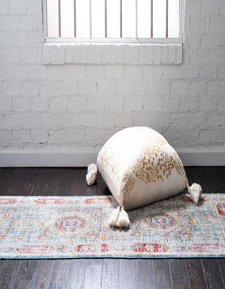 Detail image of 2' 7 x 9' 10 Aqua Runner Rug