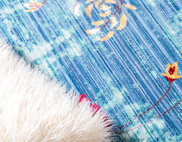 2' 7 x 9' 10 Aqua Runner Rug