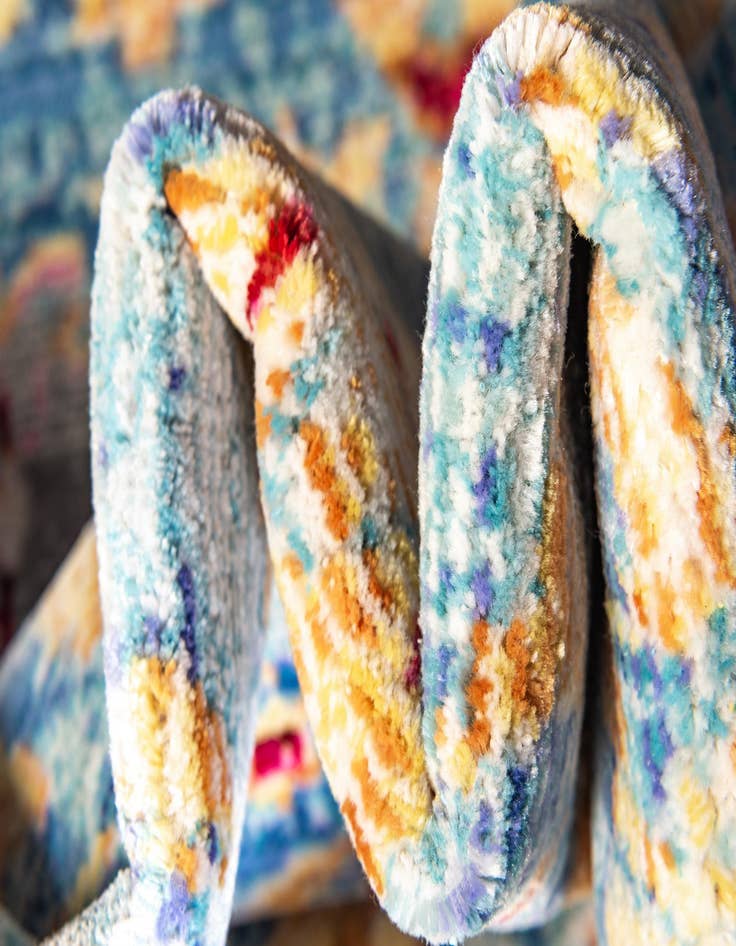 Detail image of 2' 7 x 9' 10 Aqua Runner Rug