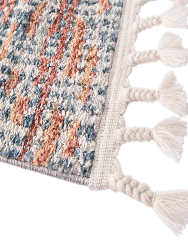 Detail image of 2' 7 x 10' Aramis Runner Rug