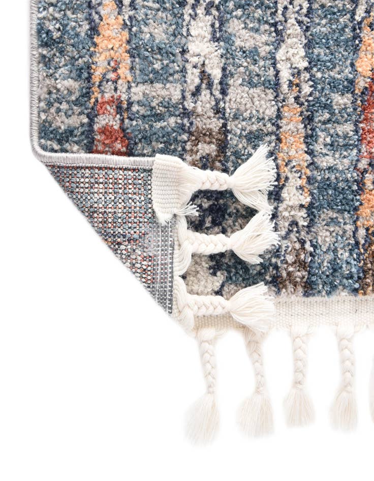 Detail image of 2' 7 x 13' Aramis Runner Rug