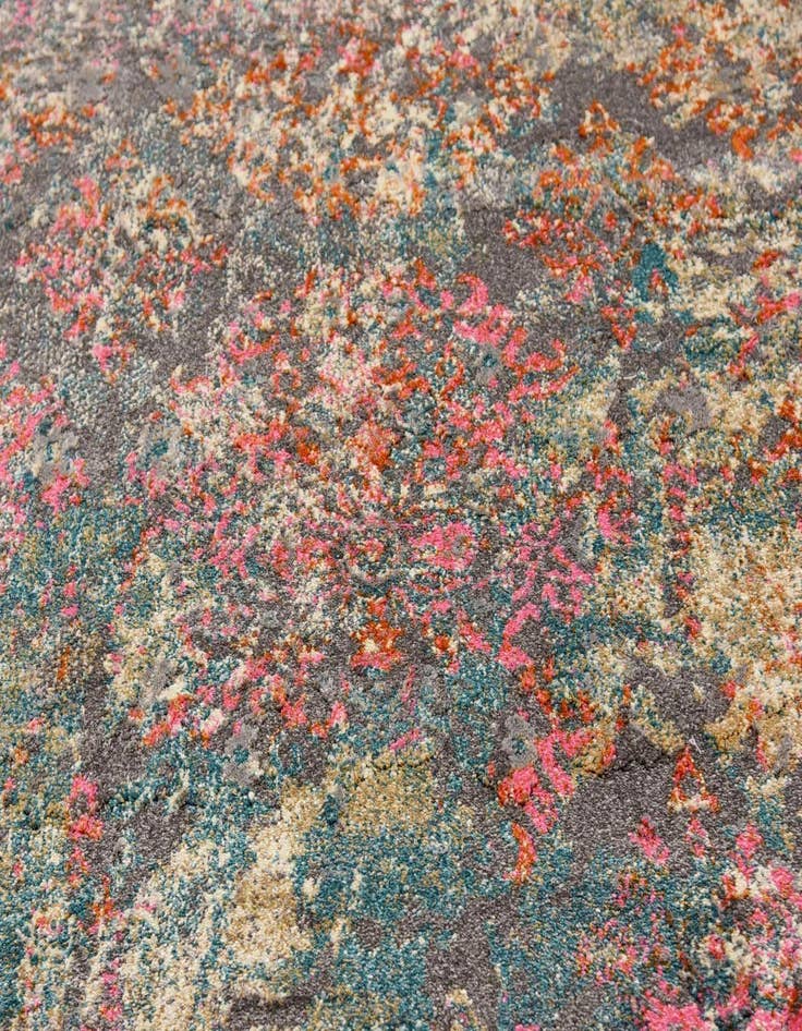 Detail image of 2' 7 x 10' Aria Runner Rug