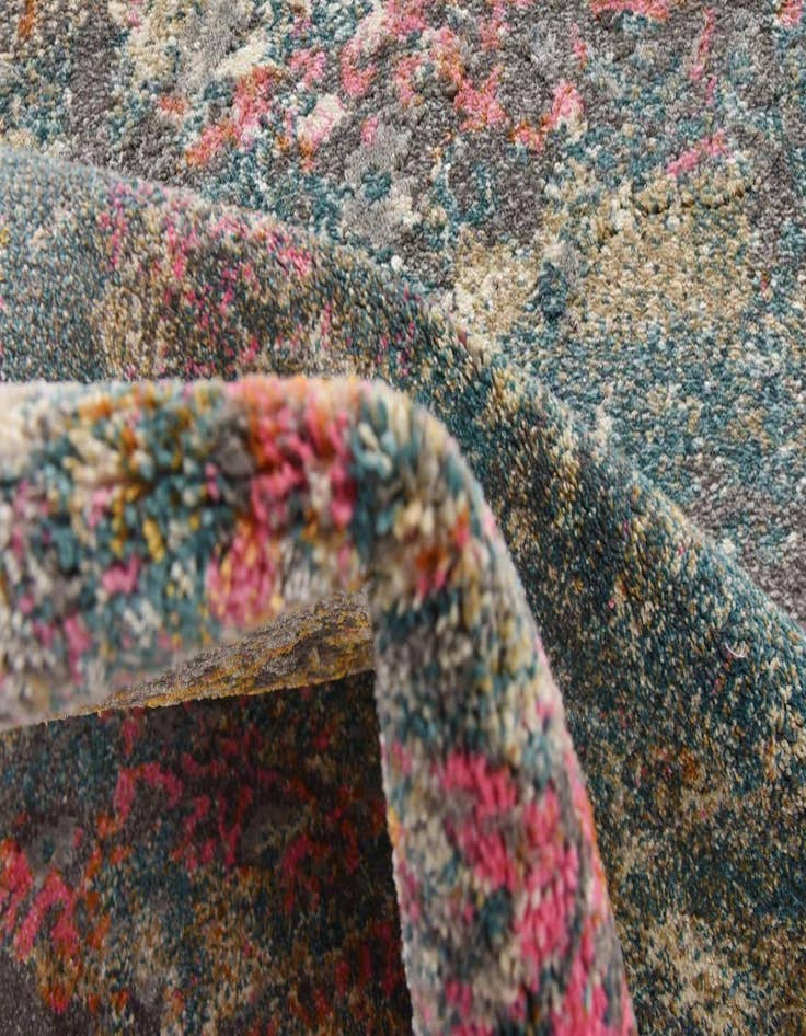 Detail image of 2' 7 x 10' Aria Runner Rug