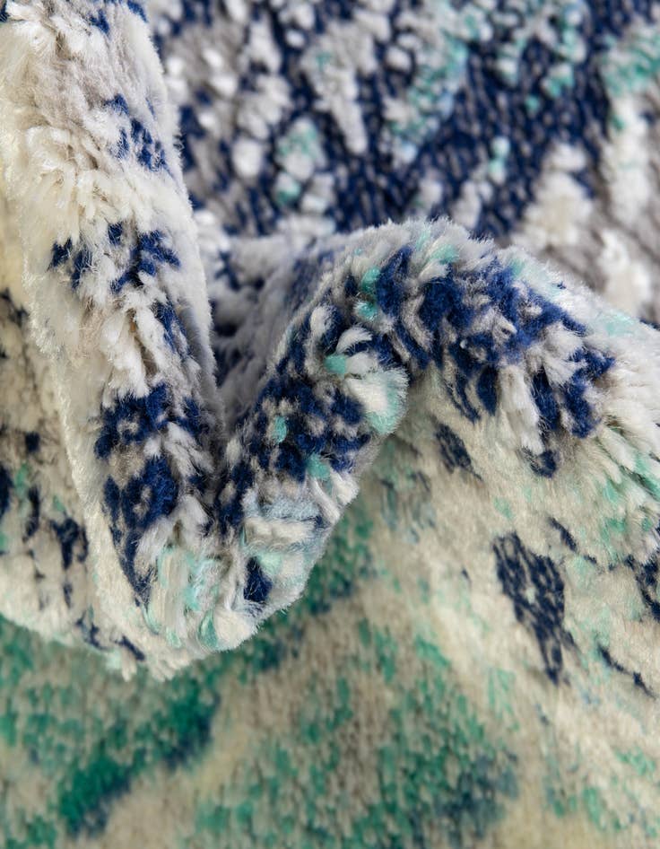 Detail image of 2' x 8' Ariel Runner Rug