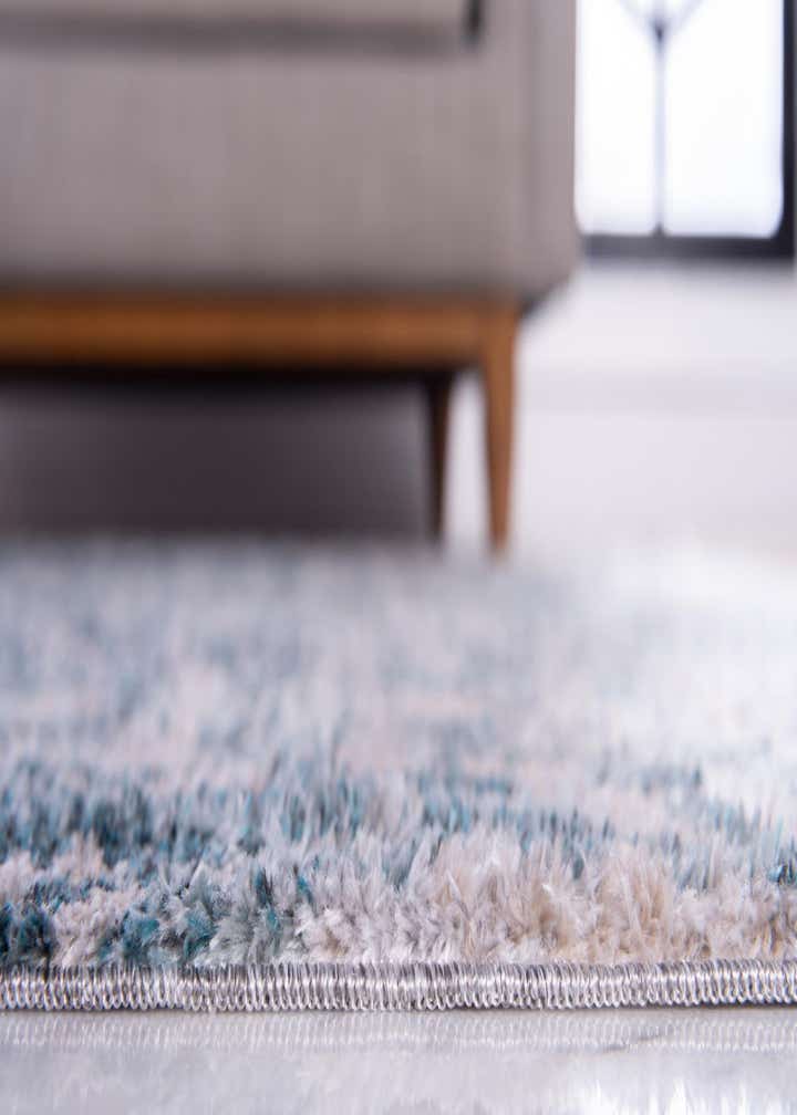2' 4 x 6' Artemis Runner Rug