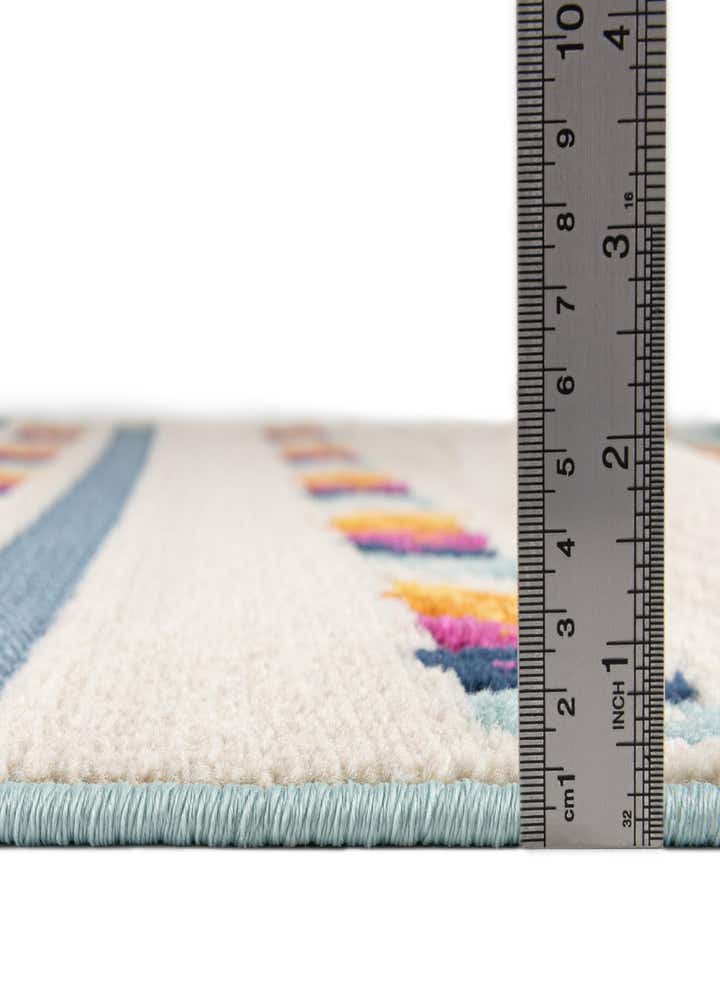 2' x 8' Easy-Clean Aruba Indoor / Outdoor Runner Rug