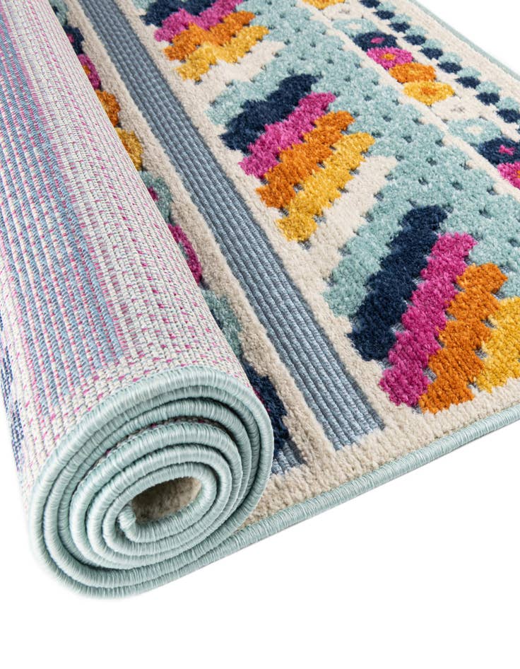 Detail image of 2' x 8' Easy-Clean Aruba Indoor / Outdoor Runner Rug