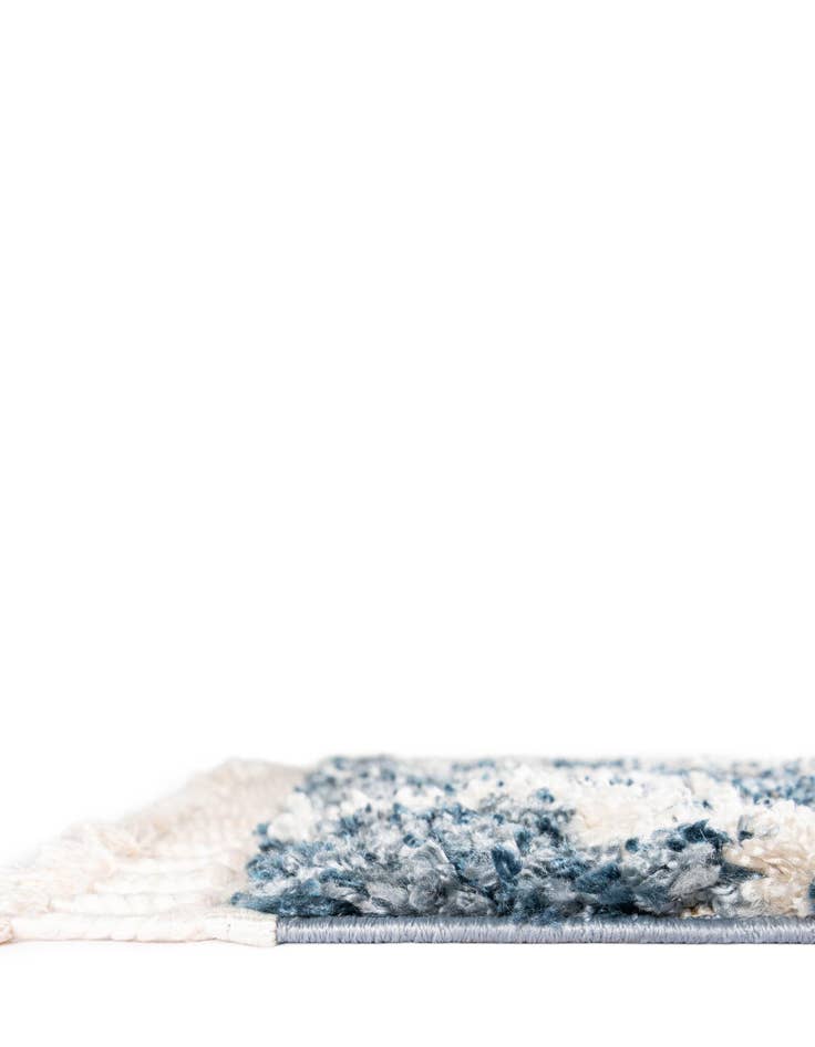 Detail image of 2' 2 x 6' Athena Shag Runner Rug