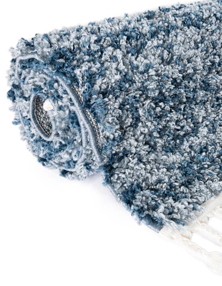 Detail image of 2' 7 x 8' 2 Athena Shag Runner Rug