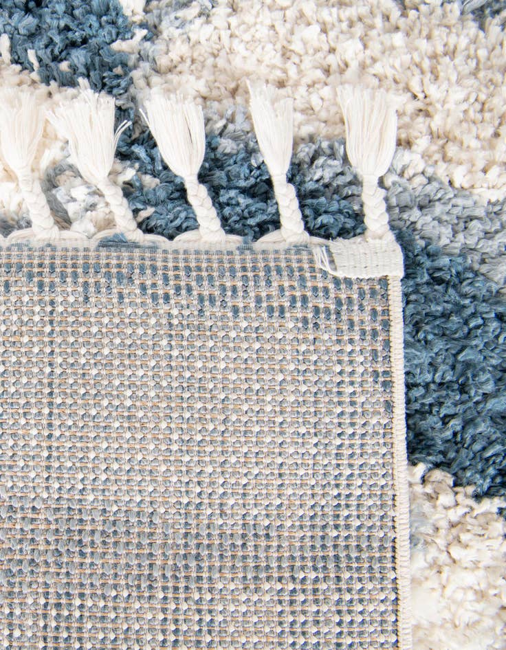 Detail image of 2' 7 x 8' 2 Athena Shag Runner Rug