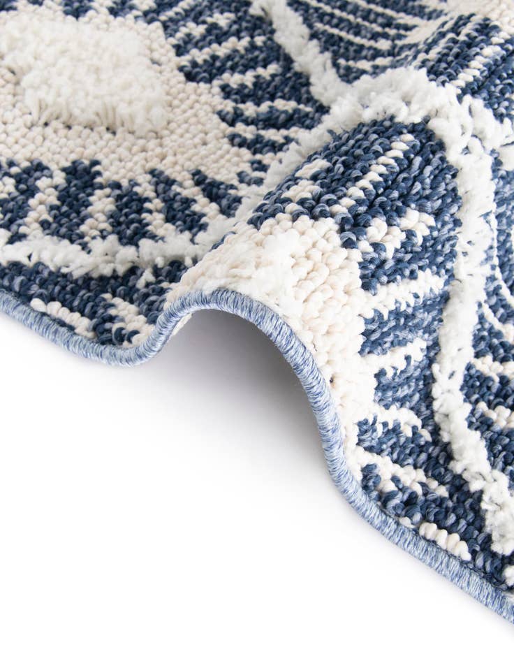 Detail image of 2' 7 x 10' Boho Runner Rug