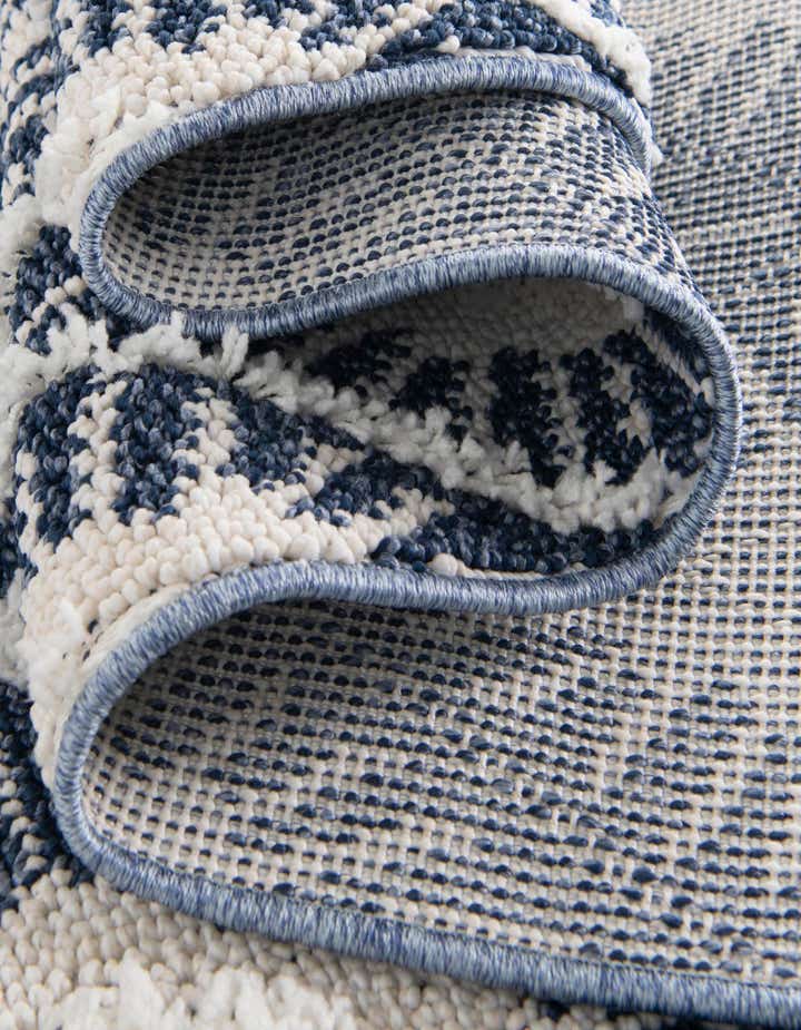 2' 7 x 10' Boho Runner Rug