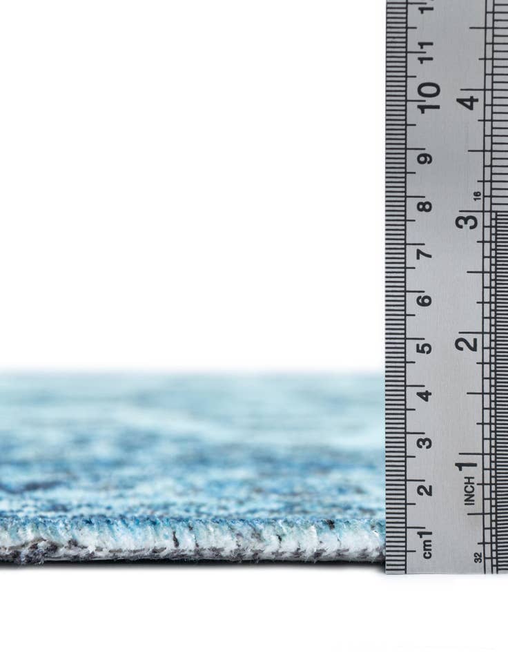 Detail image of 2' x 6' 1 Boutique Runner Rug
