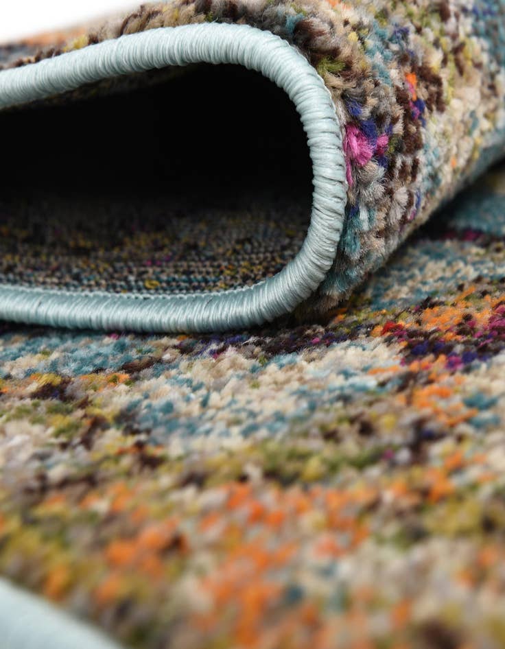 Detail image of 2' x 6' 9 Washable Carnevale Runner Rug