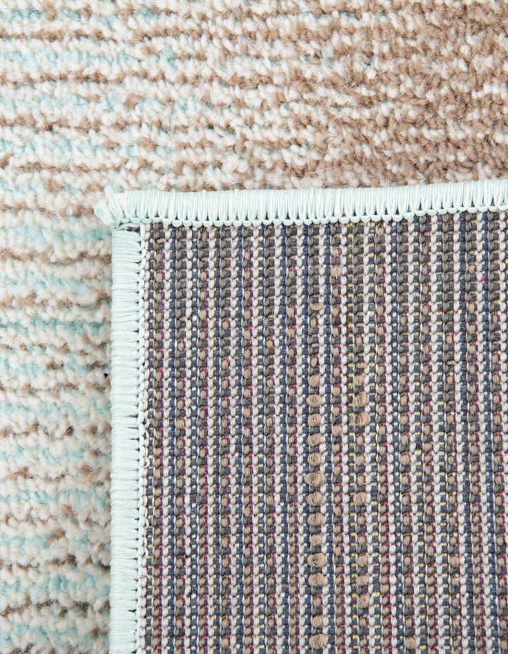 Detail image of 2' 2 x 6' 7  Washable Casablanca Runner Rug