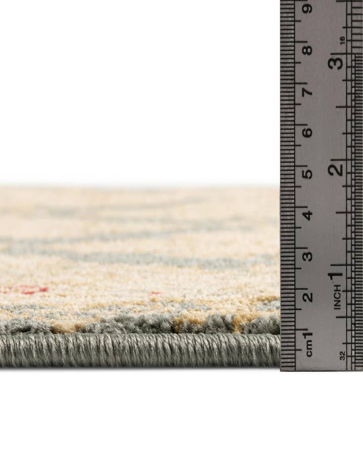 Detail image of 2' 7 x 10' Chelsea Runner Rug